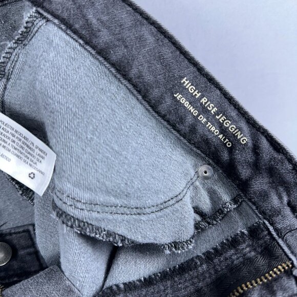 Universal Thread High Rise Jegging Jeans Womens Size 12/31R Charcoal Wash Black - Picture 7 of 13